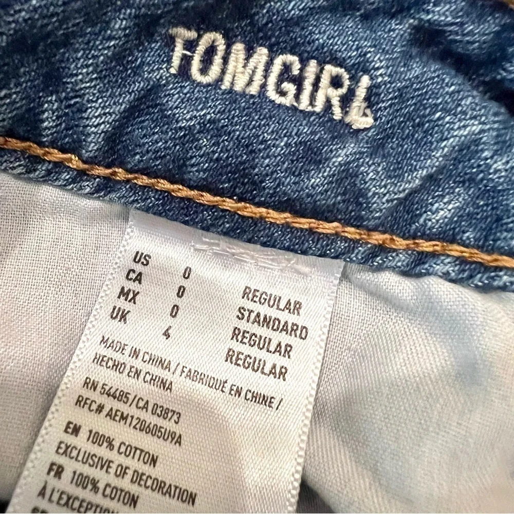 AMERICAN EAGLE Womens Tomgirl Jeans Shadow Patched Blues Button Fly Denim Size 0